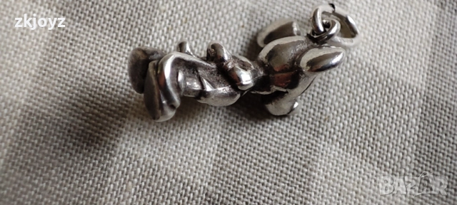 СРЕБЪРНА ВИСУЛКА  УОЛТ ДИСНИ  МИКИ МАУС  1.84 ГРАМА /ПРОБА 900, снимка 7 - Колиета, медальони, синджири - 52028605