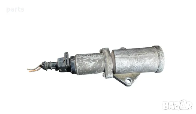 Стъпково Моторче Рено Лагуна 1
- Hitachi 7700870084