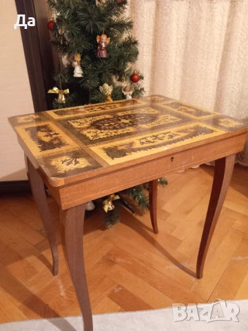 Музикална масичка с интарзия, снимка 6 - Антикварни и старинни предмети - 52875830