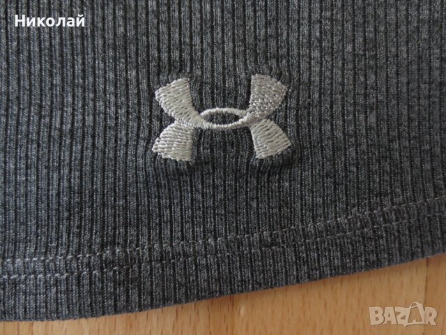 Under Armour Fitted Sports Tank, снимка 2 - Потници - 37354589