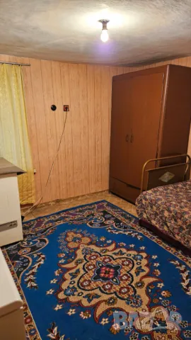 Продавам къща на два eтажа с гараж в с.Тенево, снимка 14 - Къщи - 48442901