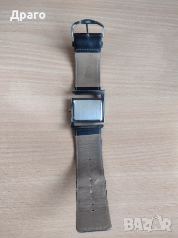 Дамски  часовник Q&Q, снимка 5 - Дамски - 33813373