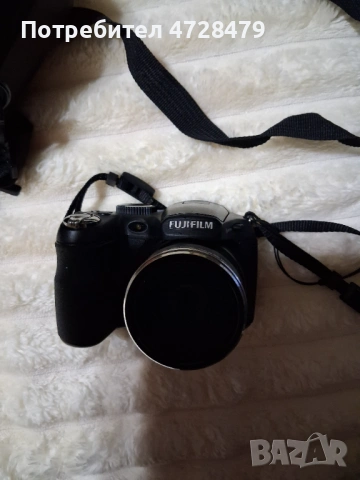 Фотоапарат Fuji s1800 с калъф., снимка 4 - Фотоапарати - 53372201