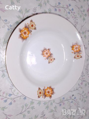Порцеланови големи чинии, снимка 3 - Чинии - 40039547