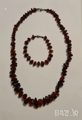 Продавам уникален комплект от естествен балтийски кехлибар – колие и гривна