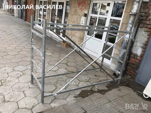 Продава  скеле  / Без  пътеки  и  колелета  / Подцинковано  . , снимка 5 - Други инструменти - 54318194