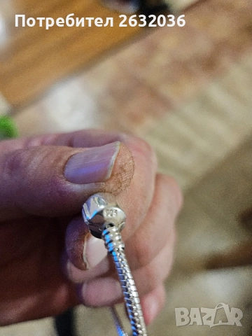 Продавам сребърна гривна PANDORA, снимка 3 - Гривни - 52029840