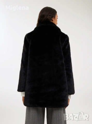 Пухкаво дамско палто , снимка 2 - Палта, манта - 53110373