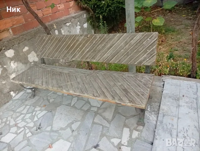 Градинска пейка 