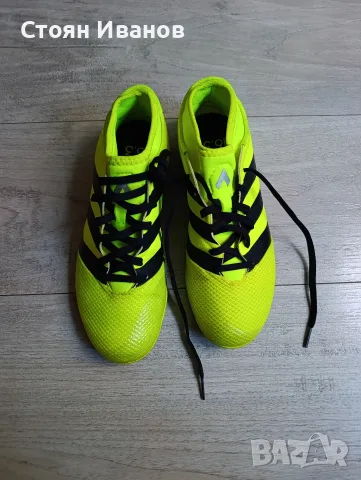 Детски футболни обувки Adidas -с подарък втори чифт маратонки !