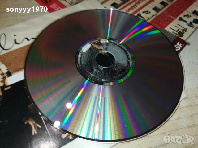 CELINE DION & THE BEE GEES CD 0612250733, снимка 15 - CD дискове - 52668078