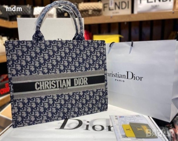 Хит модел дамски чанти Кристиан Диор