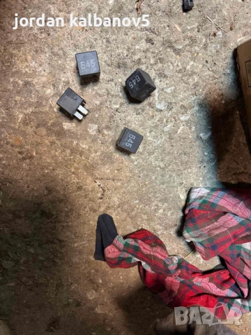 Автомобилно реле за Ваг Груп Опел Мерцедес Vag Grup Opel Mercedes само за 5Eur. броя  4H0951253A, снимка 6 - Части - 53298151