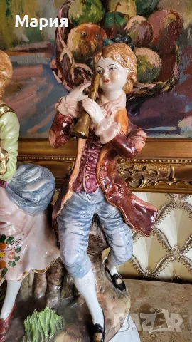 Огромна статуетка Capodimonte , снимка 3 - Антикварни и старинни предмети - 55873370