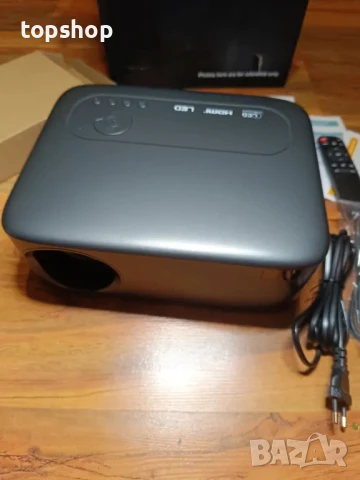 НОВ, ТЕСТВАН, ПЕРФЕКТЕН Проектор FRESHDEW, дистанционен фокус, 5G WiFi, Bluetooth, Native 1080P..., снимка 10 - Плейъри, домашно кино, прожектори - 50555953