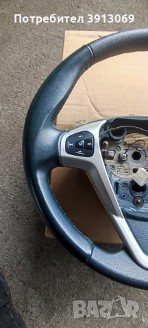 Продавам оригинален кожен мулти волан за Форд Фиеста 2011г , снимка 2 - Аксесоари и консумативи - 54088352