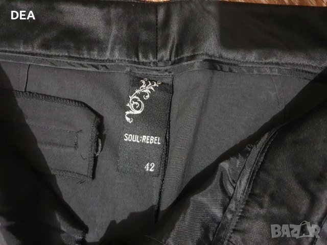 Черен сатениран панталон M/L-10лв.НАМАЛЕНИЕ, снимка 5 - Къси панталони и бермуди - 40780696