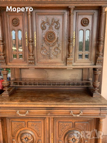 Уникално красив старинен шкаф,скрин,бюфет(Масив)-19 век, снимка 2 - Бюфети - 50625555