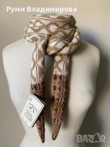 Бежов шал от 100 % alpaca, с етикет, снимка 5 - Шалове - 52813155