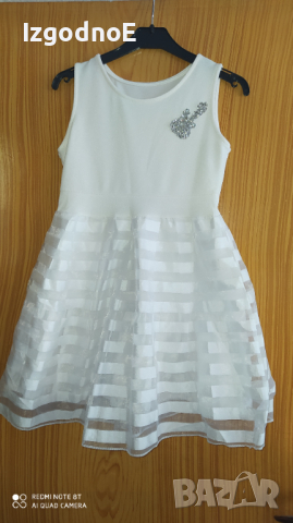 Празнична бяла рокля, снимка 1 - Детски рокли и поли - 36496898