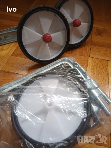 Помощни колела за детски велосипед , снимка 2 - Аксесоари за велосипеди - 54363920