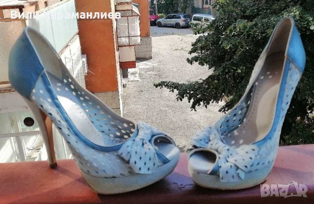 Италиански прекрасни обувки номер 38, снимка 2 - Дамски обувки на ток - 29645960