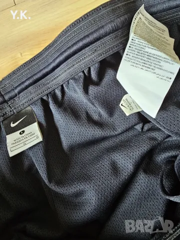 Оригинално мъжко долнище Nike x F.C. Barcelona / Season 10-11 (Training), снимка 5 - Спортни дрехи, екипи - 49752292