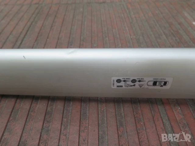 TOYOTA RAV4 след 2017,Оригинални напречни греди,thule, снимка 14 - Аксесоари и консумативи - 50828051