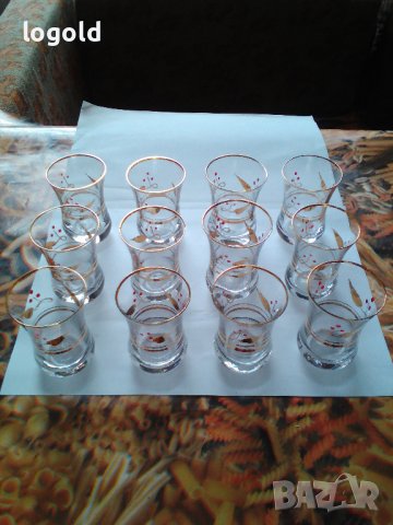 Продавам стъклен сервиз, снимка 2 - Сервизи - 38841768