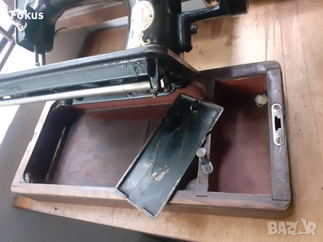 Стара шевна машина Сингер Singer в уникално състояние, снимка 4 - Антикварни и старинни предмети - 51748462