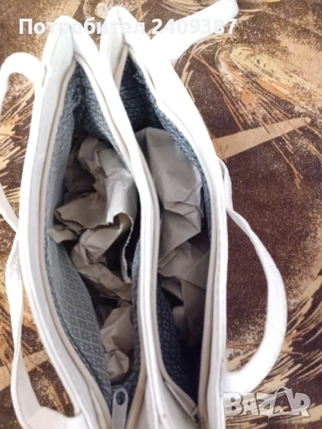 Дамска чанта 3, снимка 3 - Чанти - 52978312