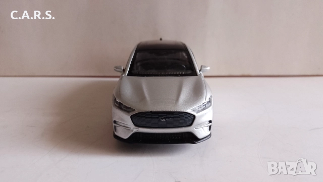 Welly 2023 Ford Mustang Mach E-GT Silver - 1:34-39, снимка 6 - Колекции - 52664090