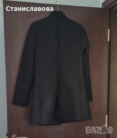 Палто Zara , снимка 2 - Палта, манта - 51915395