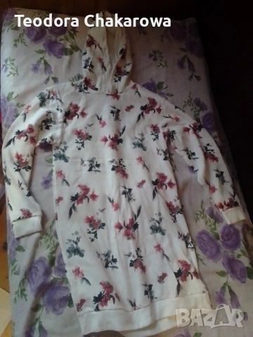 Дамска рокля тип худи 