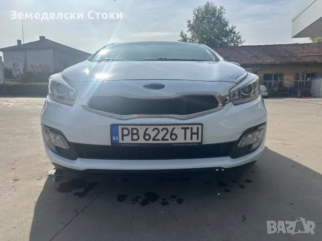 Kia Pro Ceed Pro Line, снимка 2 - Автомобили и джипове - 48452863