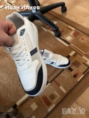 Мъжки обувки 44 номер, снимка 4 - Ежедневни обувки - 48084138
