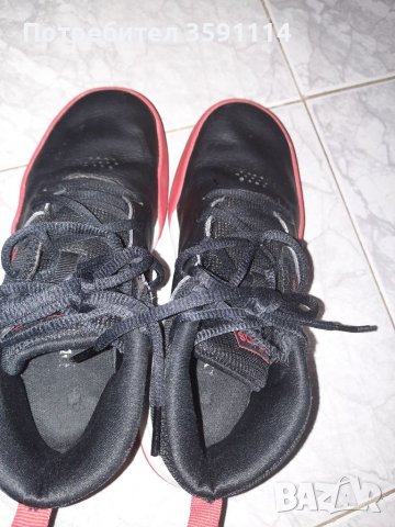 Маратонки Адидас , снимка 5 - Детски маратонки - 39294319