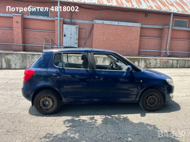 Лек автомобил Skoda Fabia , снимка 6 - Автомобили и джипове - 56128493