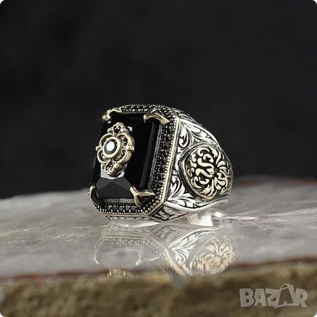Турски пръстен с черен циркон, посребрен