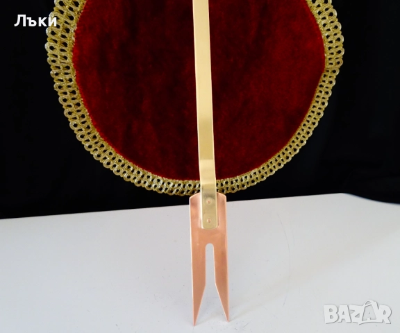 Медна вилица за месо,грил,чиста червена мед 42 см. , снимка 2 - Антикварни и старинни предмети - 51773170