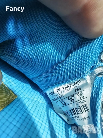 Дамски спортни обувки Nike Hijack W 39 номер, снимка 9 - Маратонки - 53335759