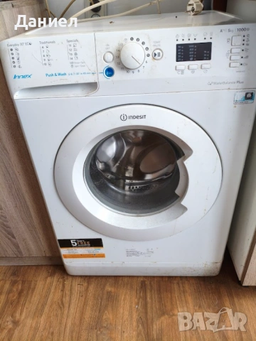 Пералня indesit bwsa 51052w за части