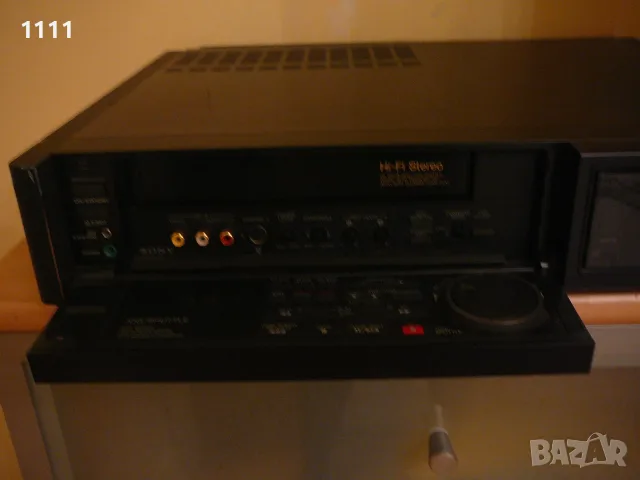 SONY SLV-815 VP, снимка 2 - Плейъри, домашно кино, прожектори - 56166334