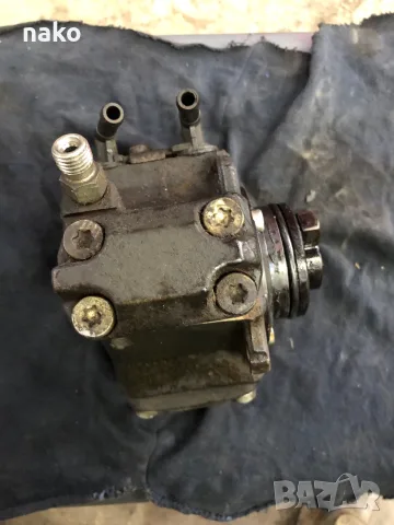 Помпа за високо налягане Corsa 1,3 cdti, снимка 3 - Части - 56059718