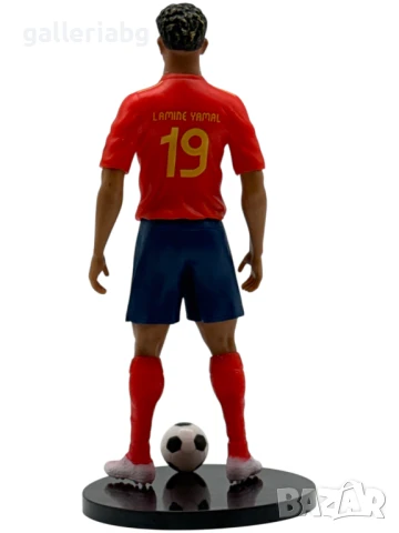 Фигурка на Lamine Yamal с екип на Испания – модел №19 с кутия и топка, снимка 7 - Фигурки - 51262390