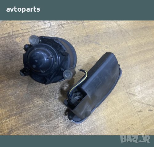 Renault scenic 2000година пепелник, снимка 2 - Части - 40345159