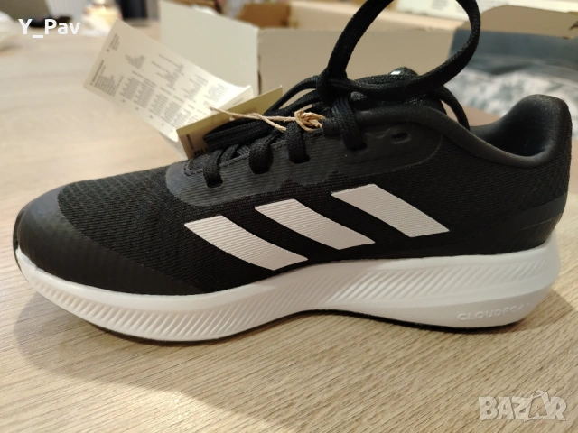 Детски маратонки Адидас , снимка 4 - Детски маратонки - 54101888