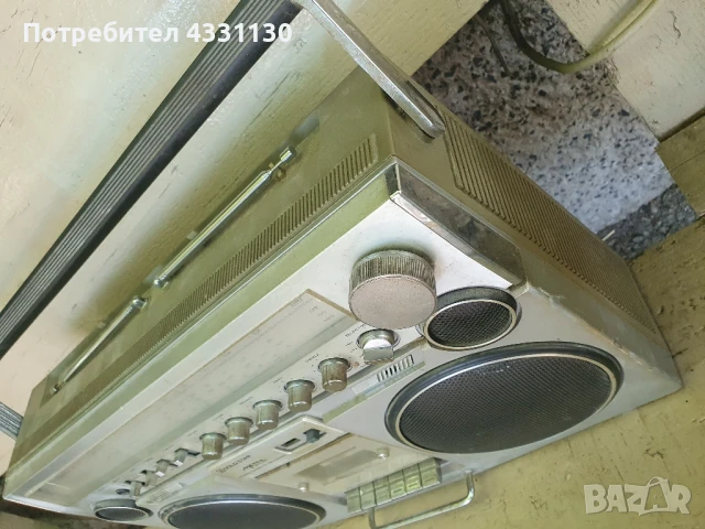 радиокасетофон Goldstar, снимка 4 - Радиокасетофони, транзистори - 51086932