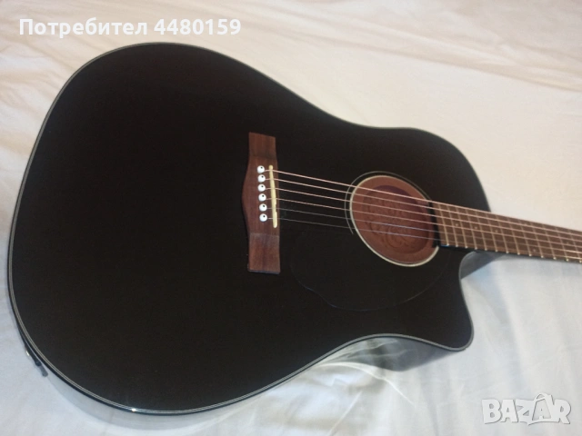 Акустична китара Fender CD-60SCE като нова, снимка 3 - Китари - 54114379