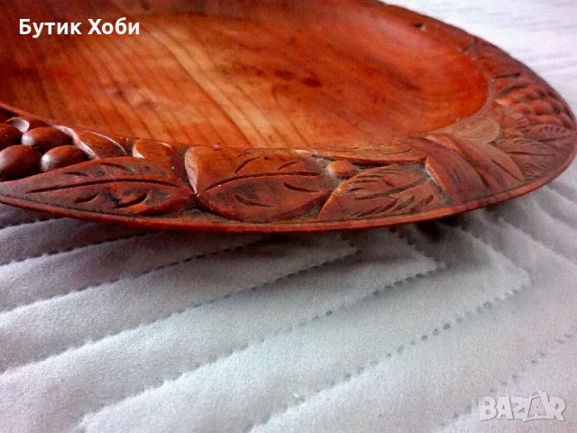 Дървена ръчно резбована чиния, снимка 4 - Антикварни и старинни предмети - 34061723